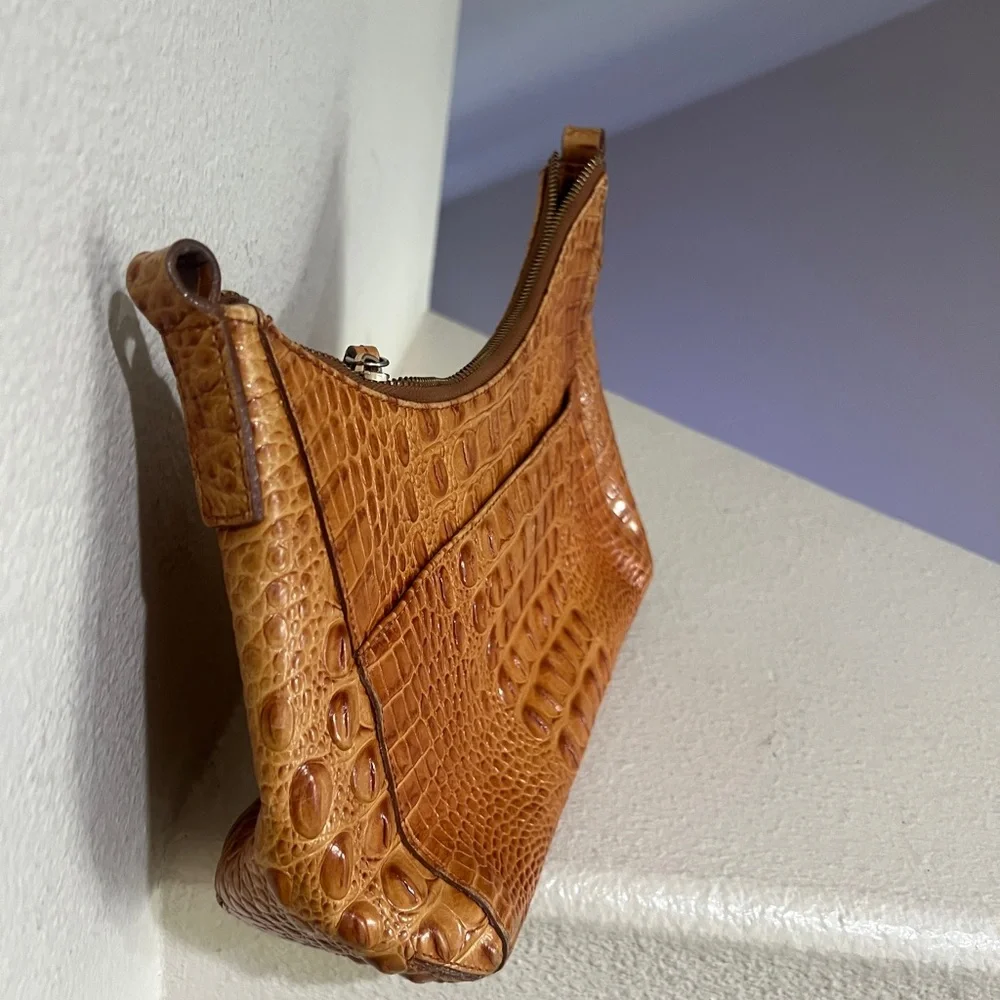 - Brahmin Toasted Almond‎ Vintage Alligator Handbag . No strap! NO HANDLE.